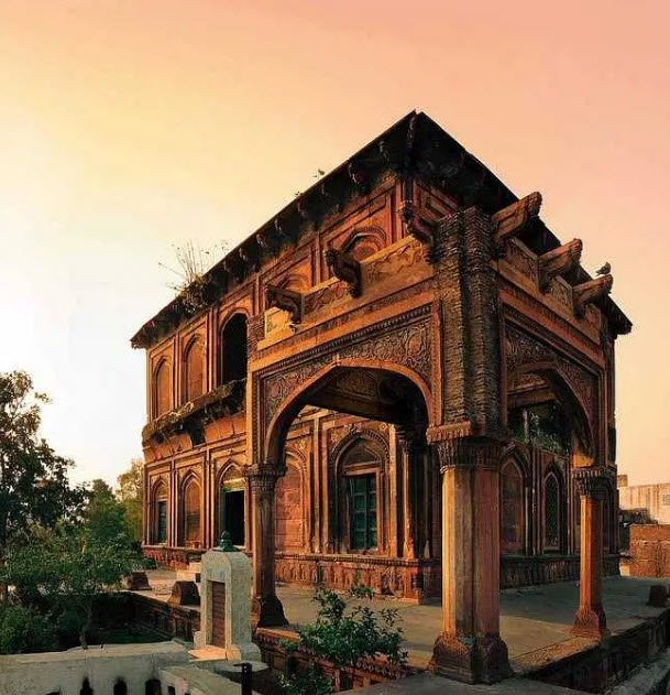 Shahpeer Sahab ka Mazaar, Meerut, Uttar Pradesh - Vushii.com